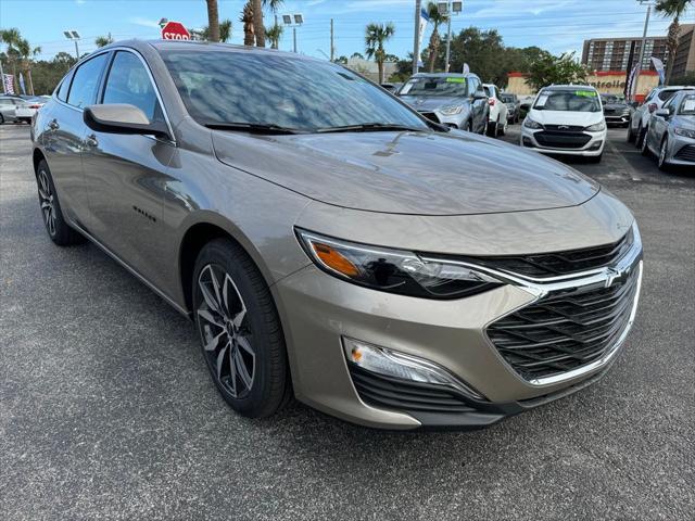 new 2025 Chevrolet Malibu car, priced at $27,995