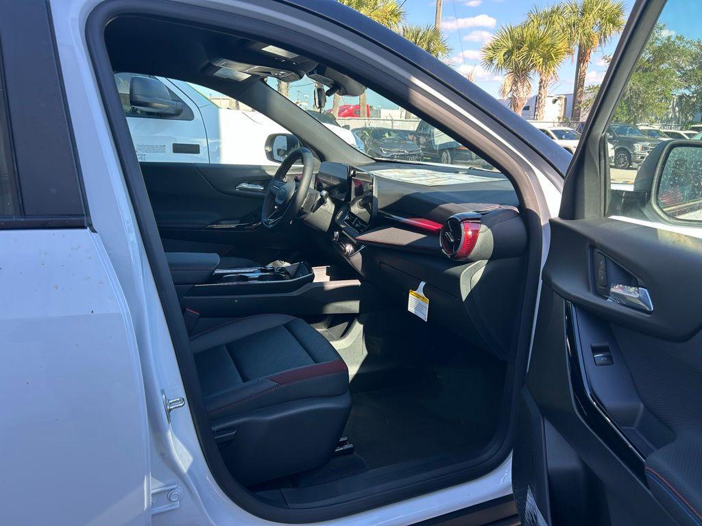 new 2026 Chevrolet Equinox car, priced at $38,390