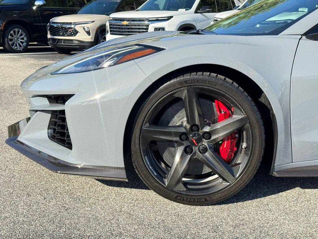 new 2025 Chevrolet Corvette E-Ray car, priced at $151,030