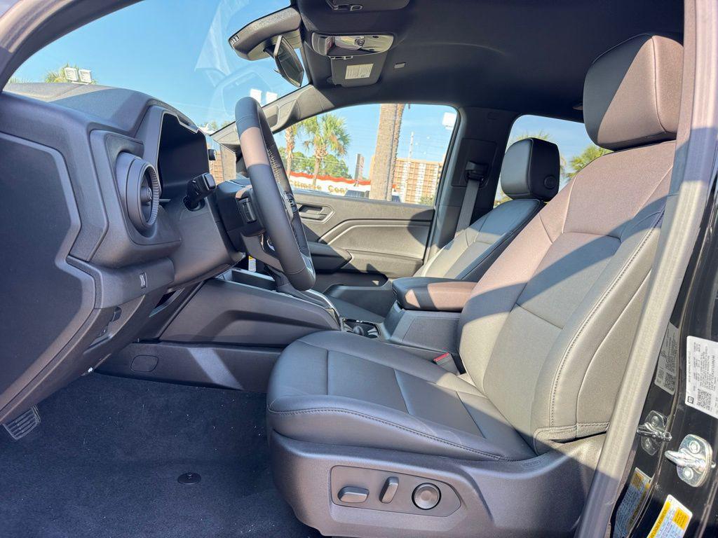 new 2026 Chevrolet Colorado car, priced at $45,395