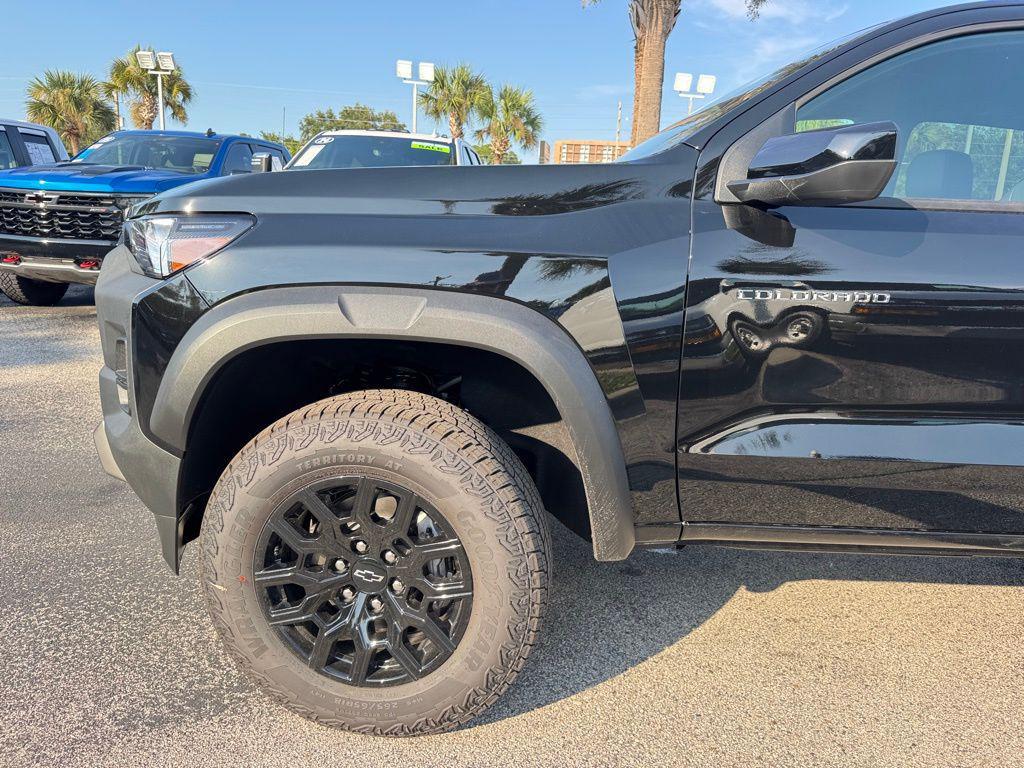 new 2026 Chevrolet Colorado car, priced at $45,395