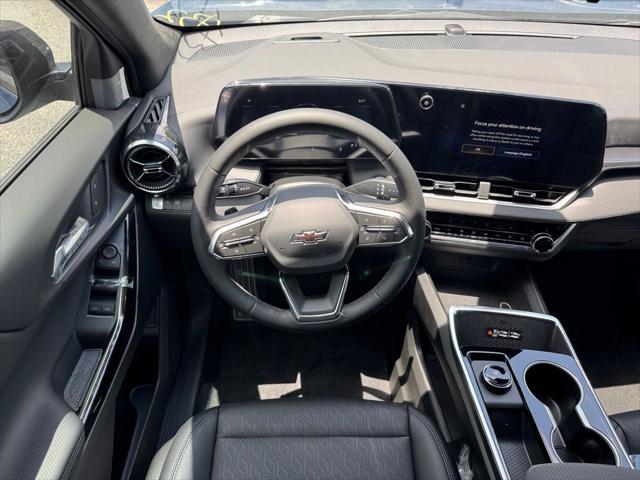 new 2026 Chevrolet Equinox car, priced at $33,090