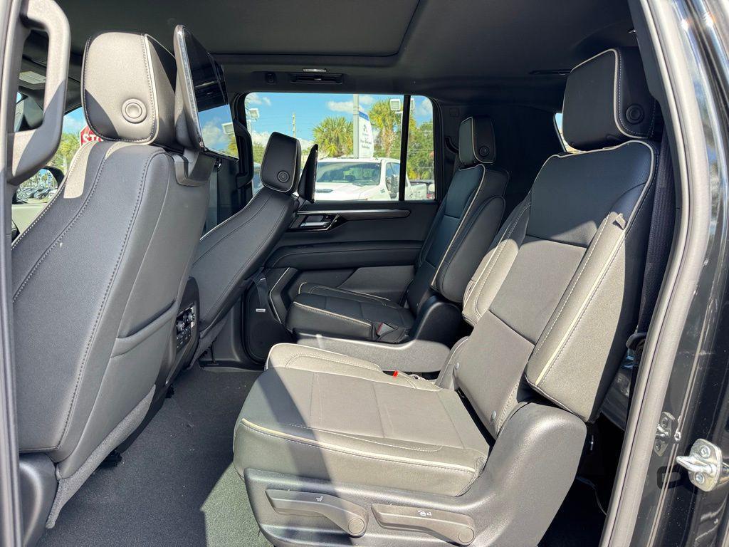 new 2026 Chevrolet Suburban car, priced at $93,525