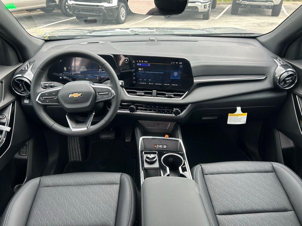 new 2026 Chevrolet Equinox car, priced at $33,985