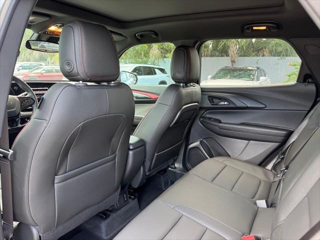 new 2025 Chevrolet TrailBlazer car, priced at $32,330