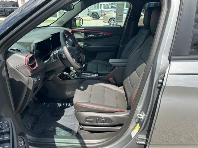 new 2025 Chevrolet TrailBlazer car, priced at $32,330