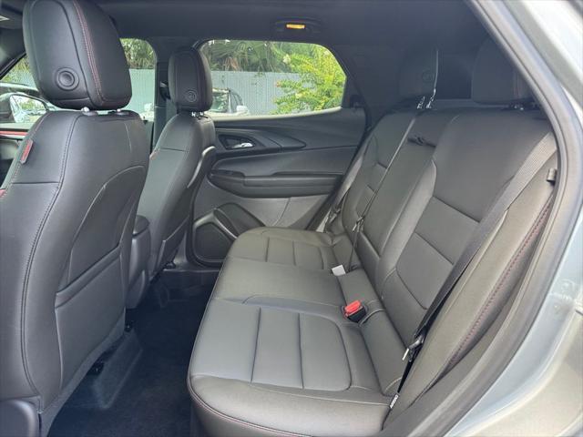 new 2025 Chevrolet TrailBlazer car, priced at $32,330