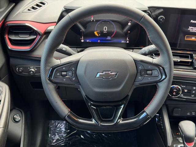 new 2025 Chevrolet TrailBlazer car, priced at $32,330