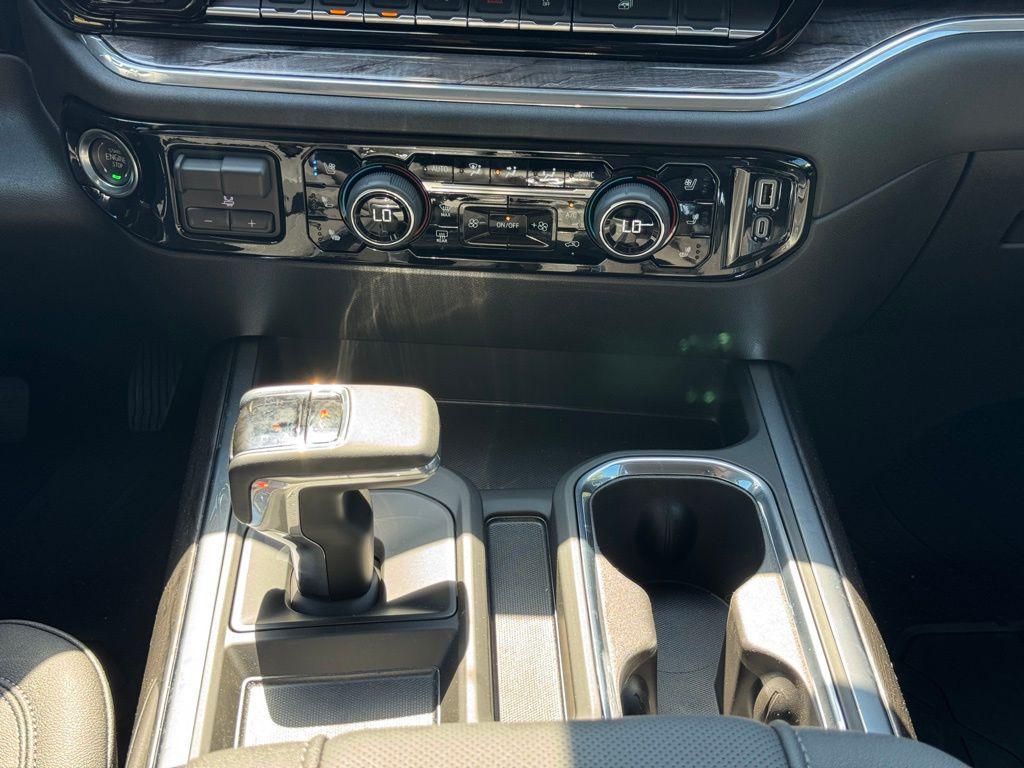 new 2025 Chevrolet Silverado 1500 car, priced at $73,535