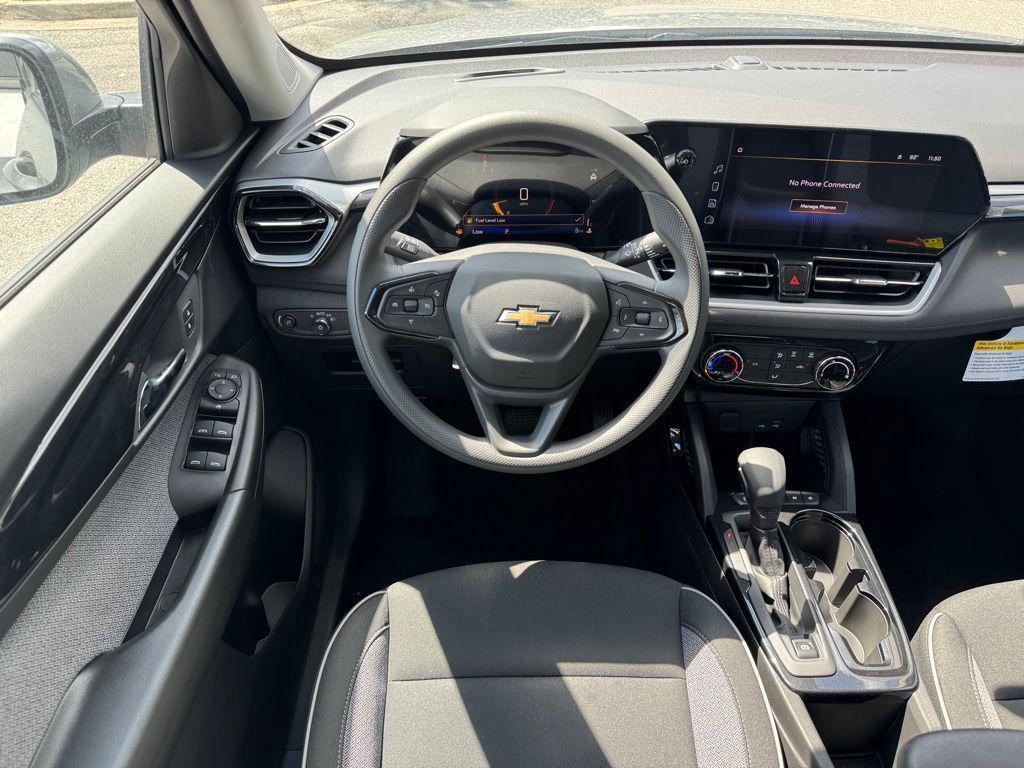 new 2026 Chevrolet TrailBlazer car, priced at $26,800