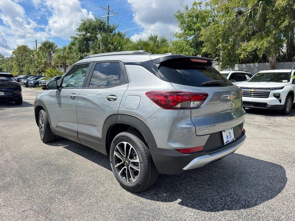 new 2026 Chevrolet TrailBlazer car, priced at $26,800