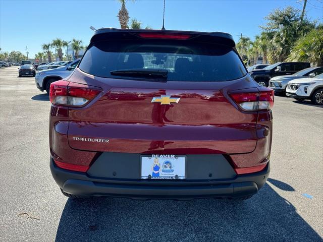 new 2025 Chevrolet TrailBlazer car, priced at $25,285