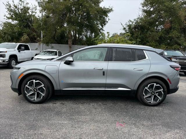 new 2024 Chevrolet Equinox EV car, priced at $43,295