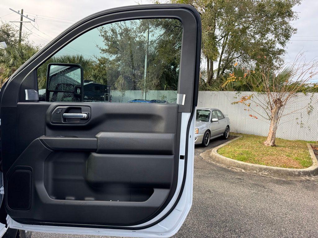 new 2025 Chevrolet Silverado 2500 car, priced at $52,265