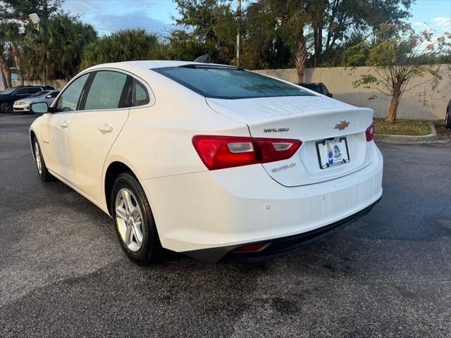 new 2024 Chevrolet Malibu car, priced at $26,195