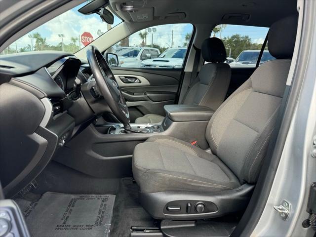 used 2020 Chevrolet Traverse car, priced at $21,499