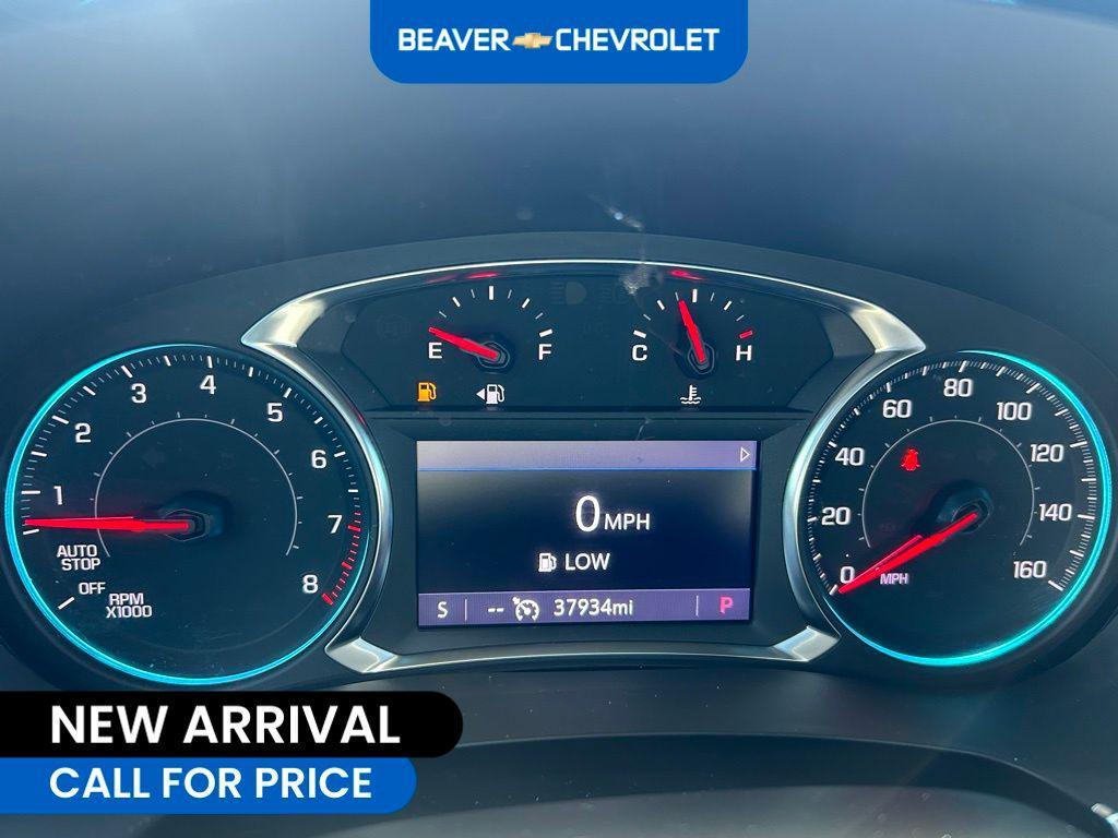 used 2022 Chevrolet Traverse car, priced at $30,192
