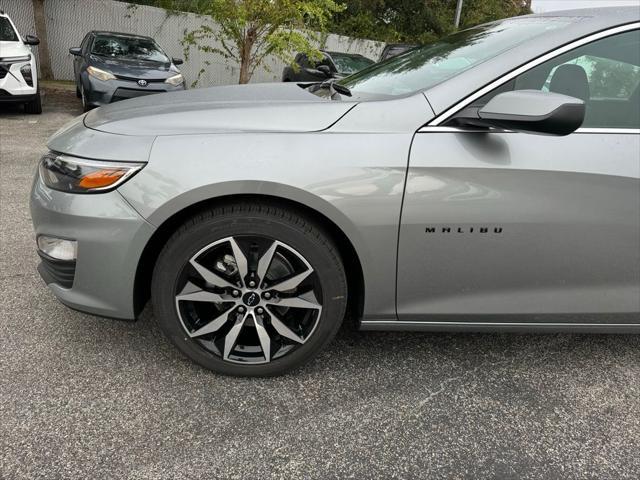 new 2025 Chevrolet Malibu car, priced at $27,995