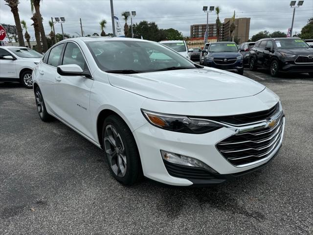 new 2024 Chevrolet Malibu car, priced at $30,445