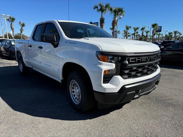 new 2025 Chevrolet Silverado 1500 car, priced at $40,945