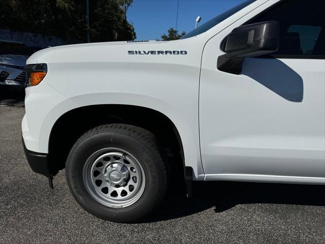 new 2025 Chevrolet Silverado 1500 car, priced at $40,945