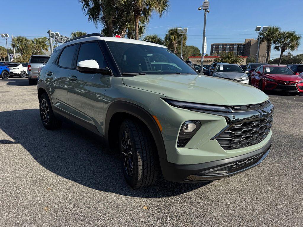 new 2026 Chevrolet TrailBlazer car, priced at $32,875