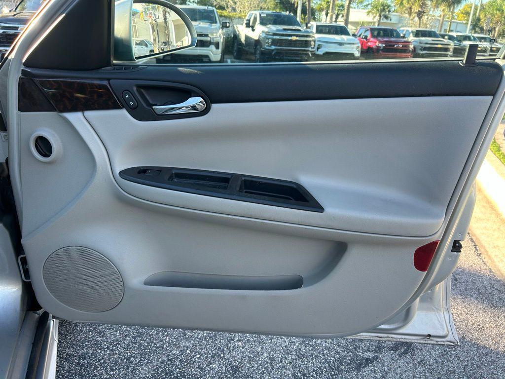 used 2016 Chevrolet Impala Limited car, priced at $8,500