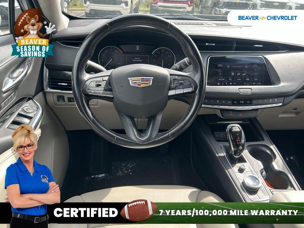 used 2022 Cadillac XT4 car, priced at $24,821