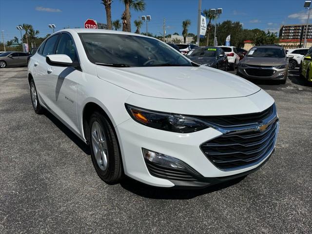 new 2025 Chevrolet Malibu car, priced at $26,995