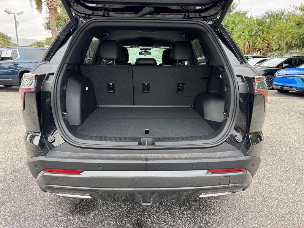 new 2026 Chevrolet Equinox car, priced at $36,395