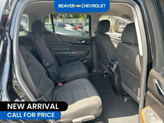 used 2023 GMC Acadia car, priced at $30,954