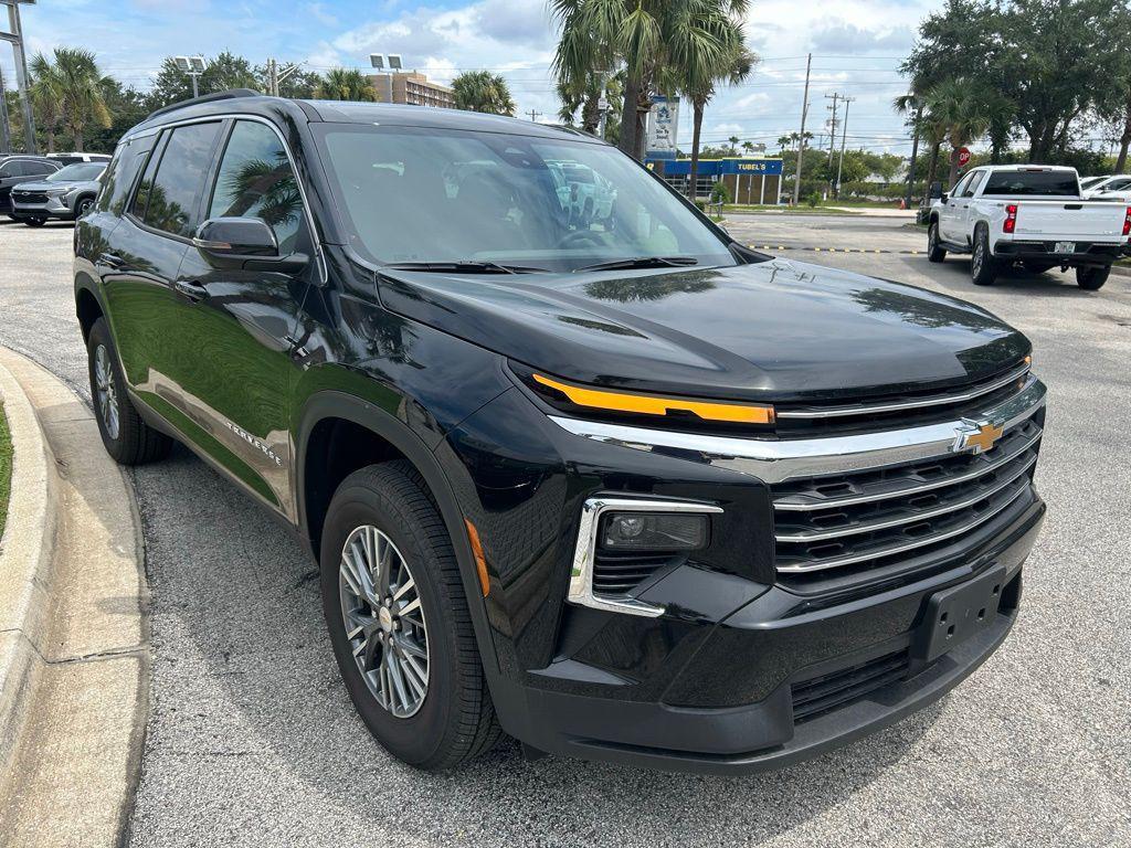 new 2025 Chevrolet Traverse car, priced at $42,945