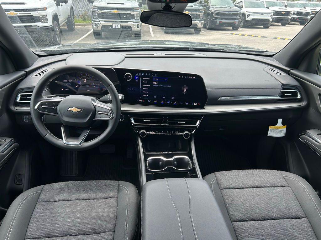new 2025 Chevrolet Traverse car, priced at $42,945