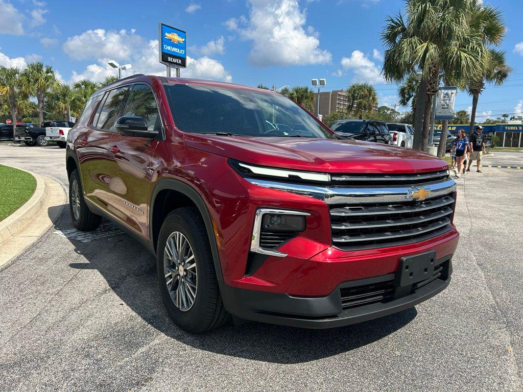 new 2025 Chevrolet Traverse car, priced at $43,190