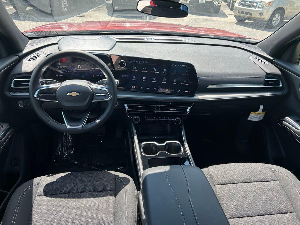 new 2025 Chevrolet Traverse car, priced at $43,190
