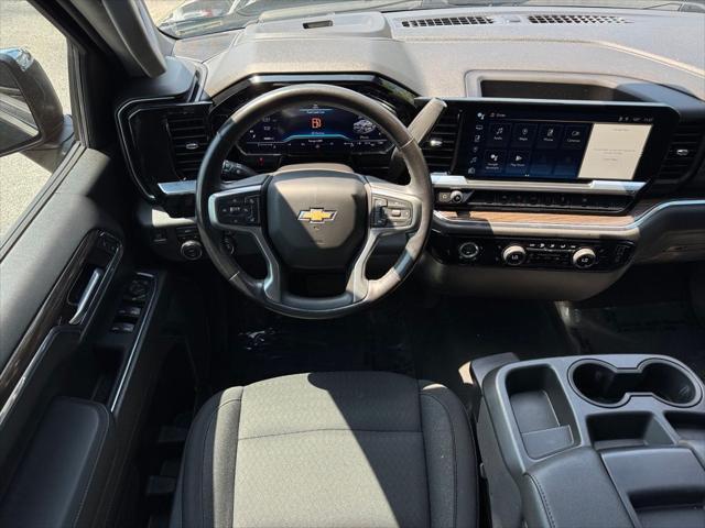 used 2022 Chevrolet Silverado 1500 car, priced at $35,380