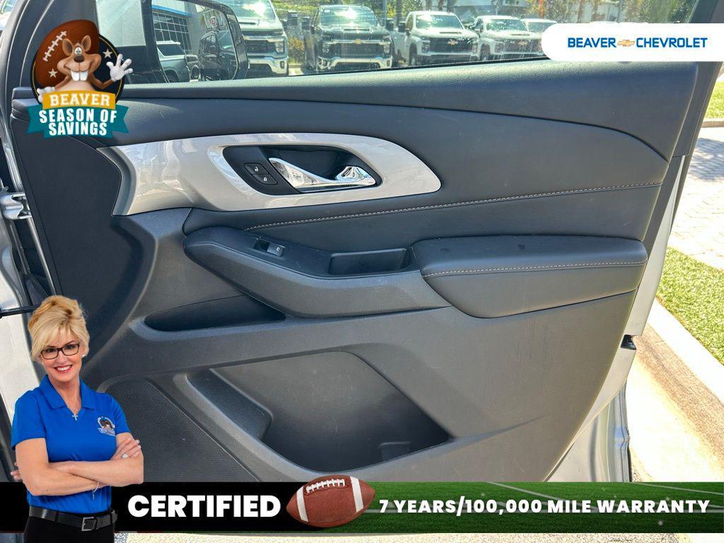 used 2019 Chevrolet Traverse car, priced at $22,997