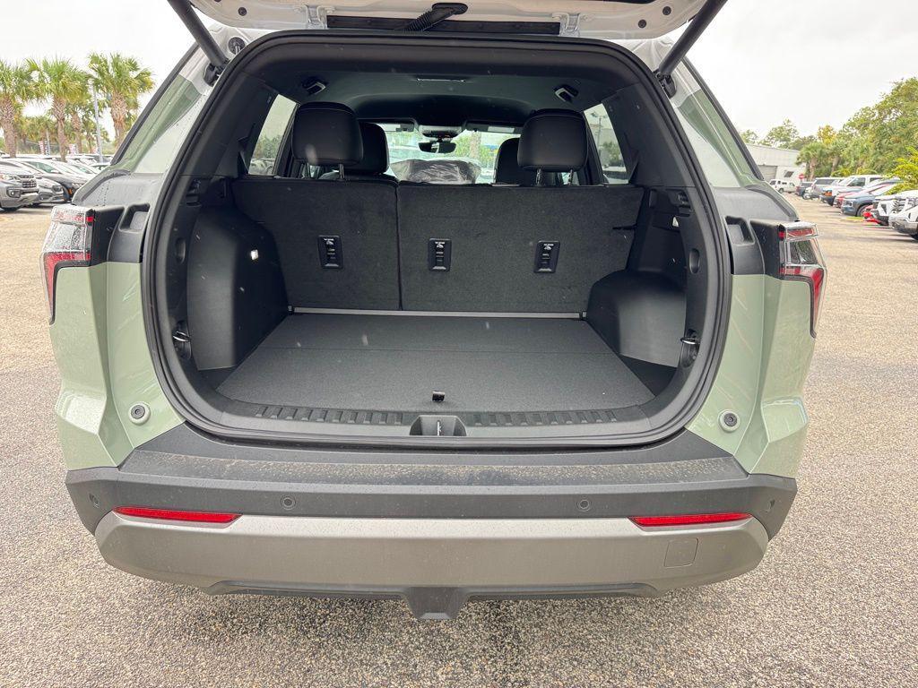 new 2026 Chevrolet Equinox car, priced at $33,985