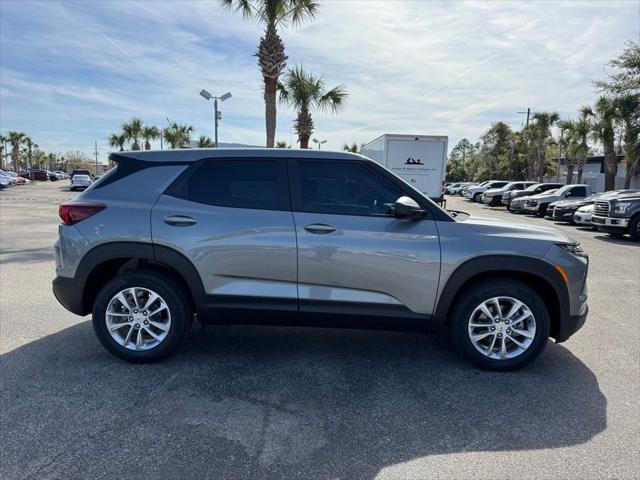 new 2025 Chevrolet TrailBlazer car, priced at $24,395