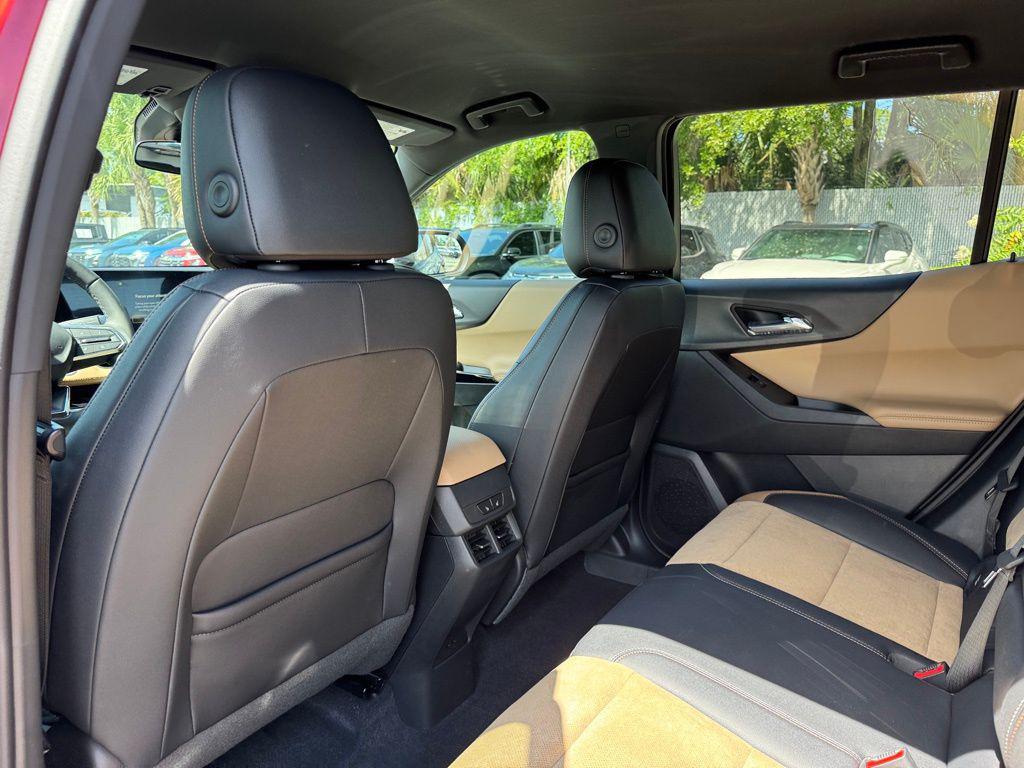 new 2025 Chevrolet Equinox car, priced at $36,280