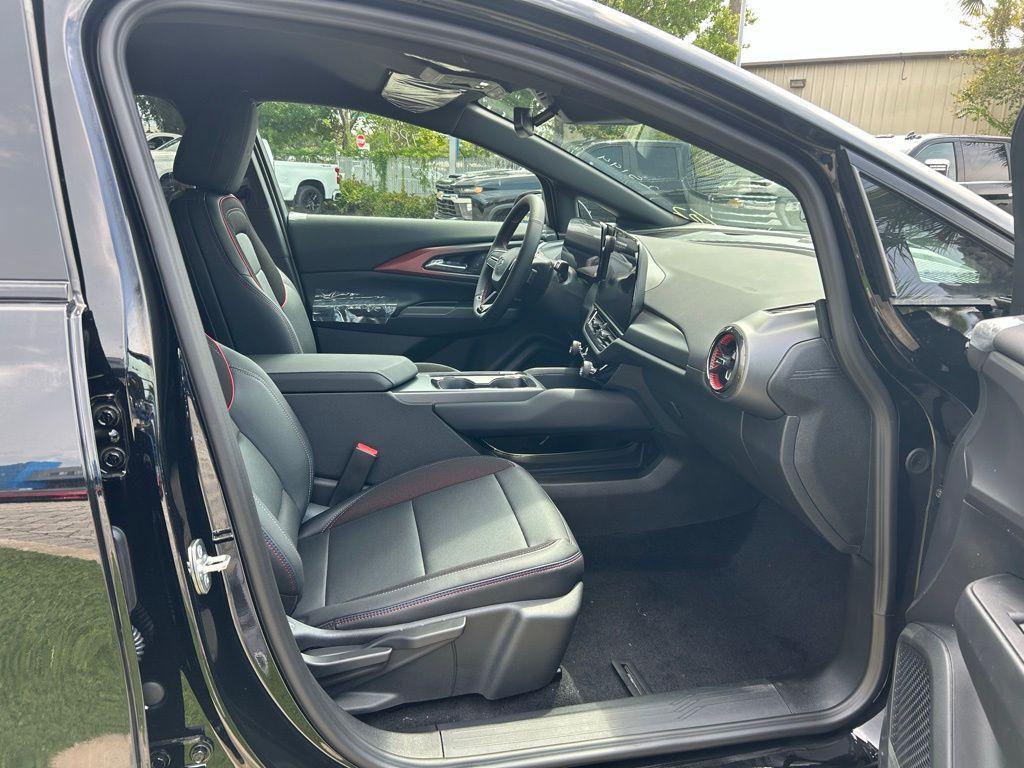 new 2025 Chevrolet Equinox EV car, priced at $45,315