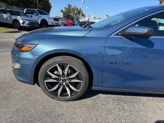 new 2025 Chevrolet Malibu car, priced at $27,995