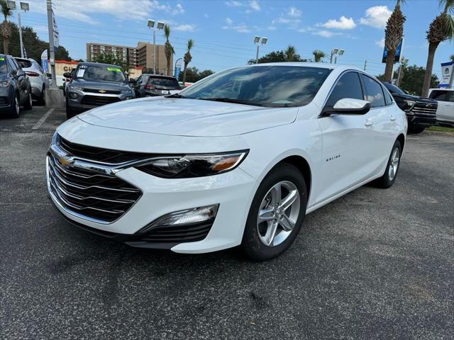 new 2025 Chevrolet Malibu car, priced at $26,995