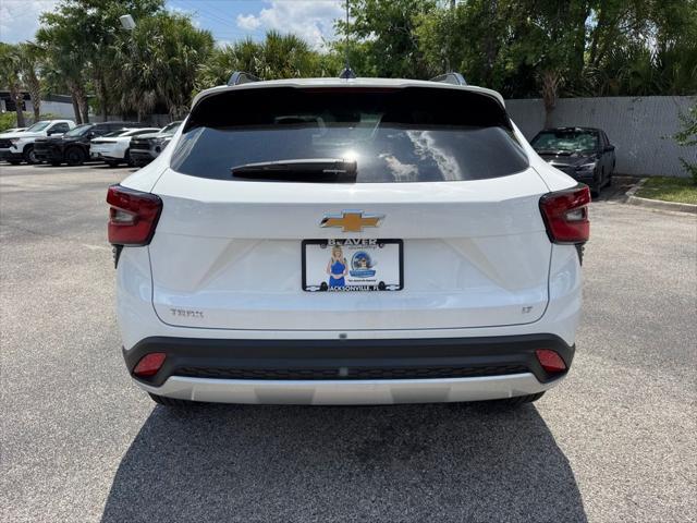 new 2025 Chevrolet Trax car, priced at $24,095