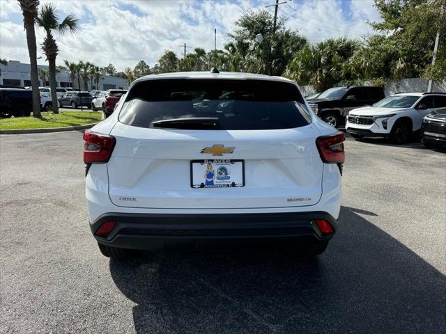 new 2025 Chevrolet Trax car, priced at $22,925