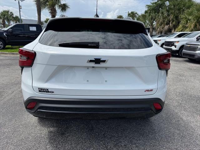used 2025 Chevrolet Trax car, priced at $25,999