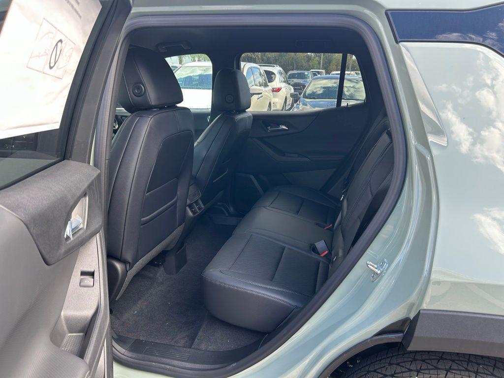 new 2026 Chevrolet Equinox car, priced at $33,490