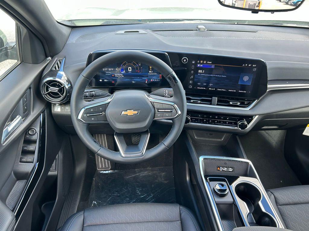 new 2026 Chevrolet Equinox car, priced at $33,490