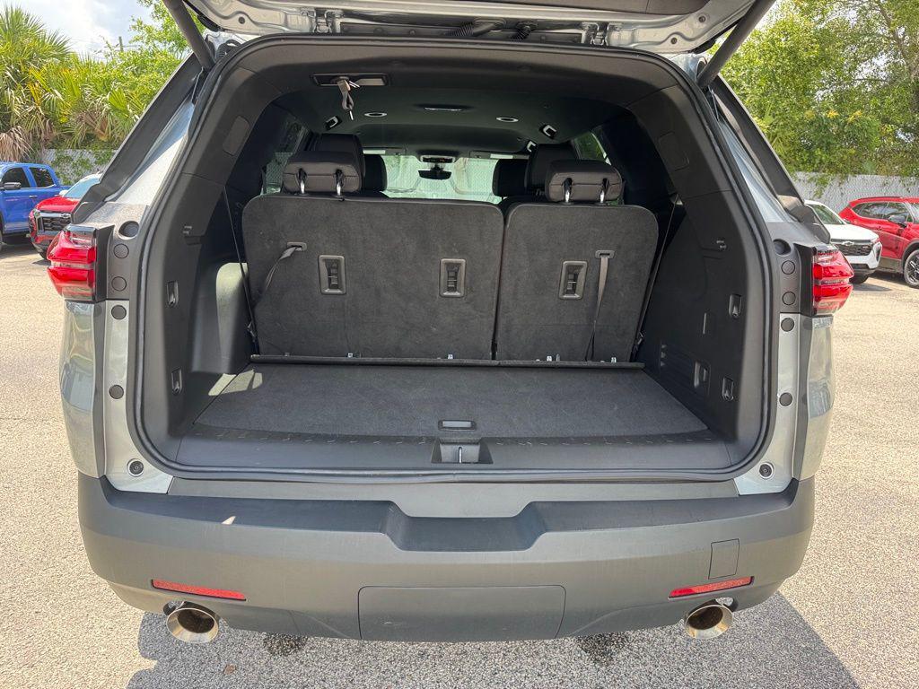 used 2023 Chevrolet Traverse car, priced at $36,457