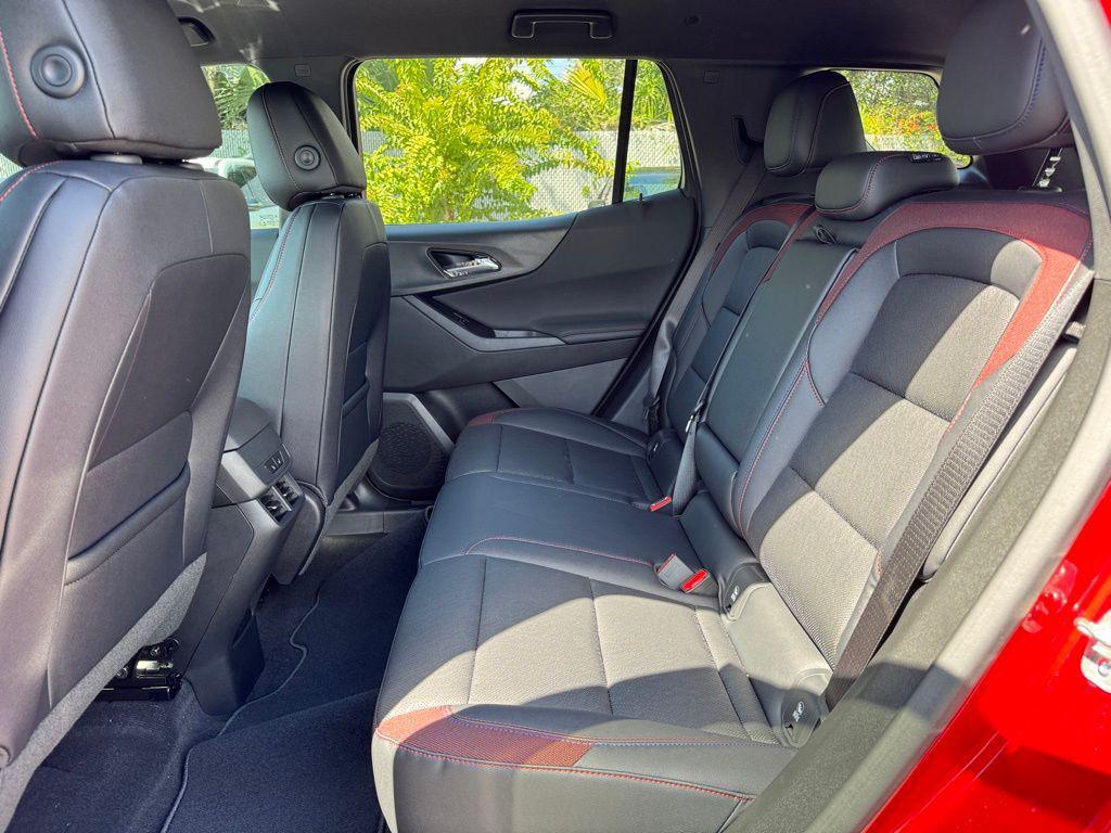 new 2026 Chevrolet Equinox car, priced at $37,785